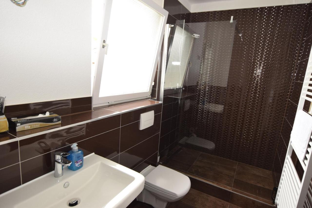 Nuertingen Zimmer Ngoại thất bức ảnh