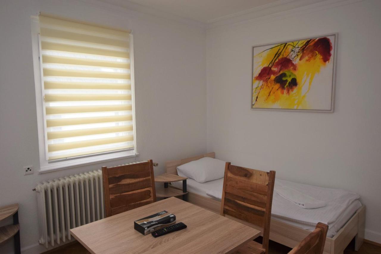 Nuertingen Zimmer Ngoại thất bức ảnh